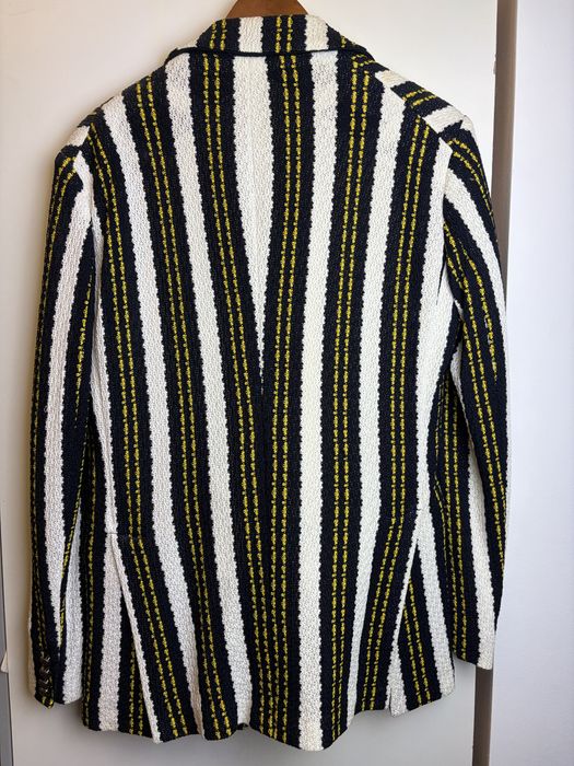 Sacou Viggo Contemporary cu vestă galbenă și batistă – Mărimea 48