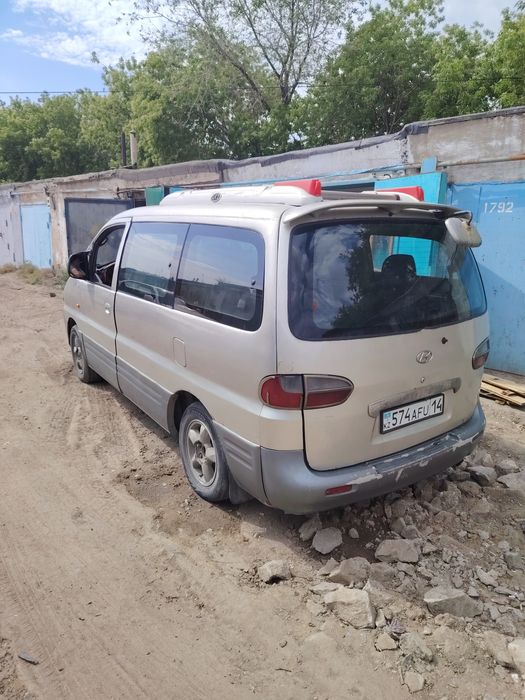 Продам хундай старекс