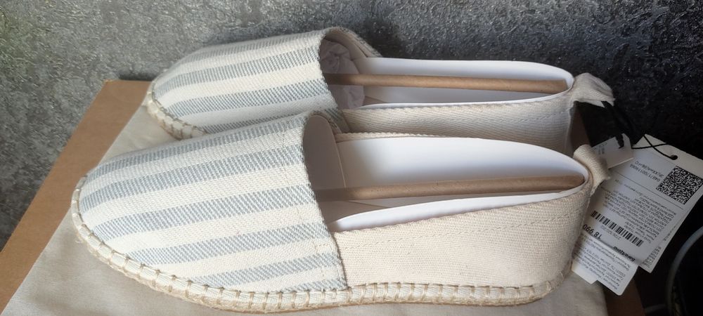 Эскадрильи из ткани в полоску Zara