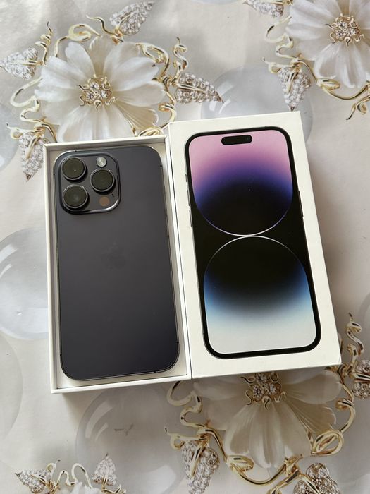 iPhone 14 Pro в очень хорошем состоянии.