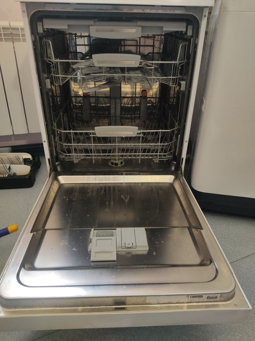 Посудомоечная машина Hotpoint Ariston. БУ