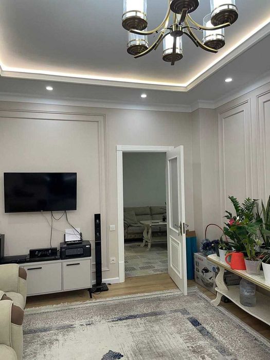 Новостройка ЖК Dream House  3х комнатная, 3 этаж Ор-р: 8-й роддом