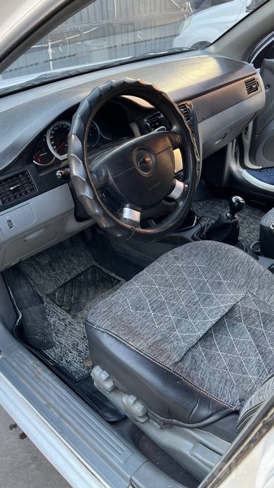Lacetti 1.8 2010