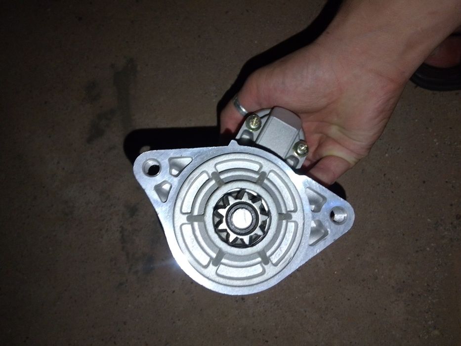 Продам стартер на китайца