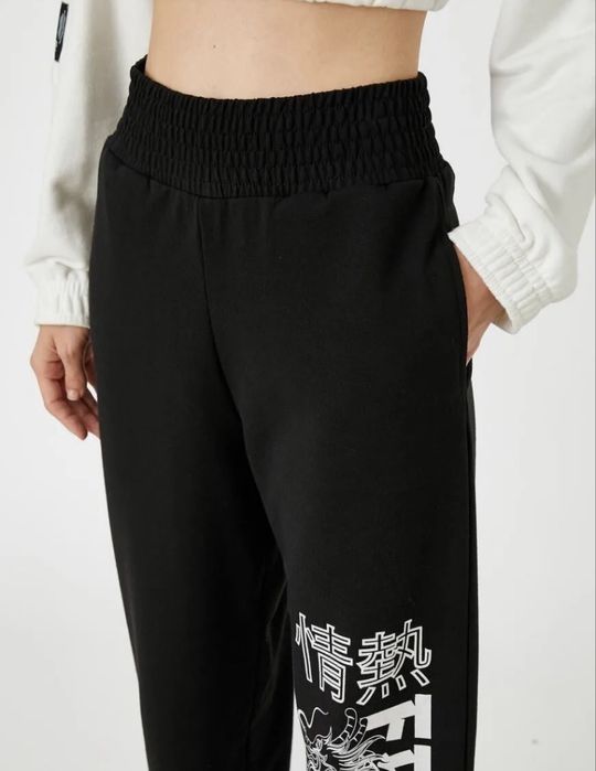 спортивные штаны