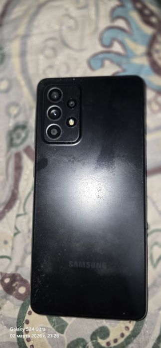 Продаётся телефон