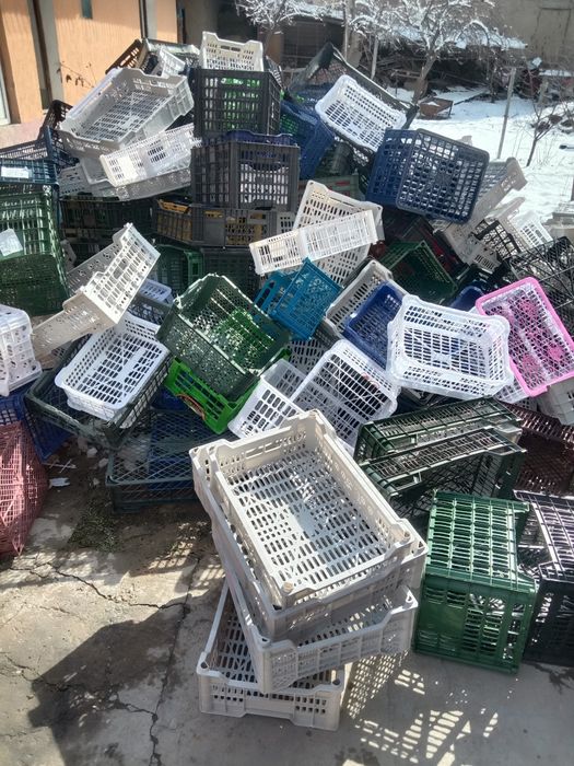 Пласмас яшик яшик