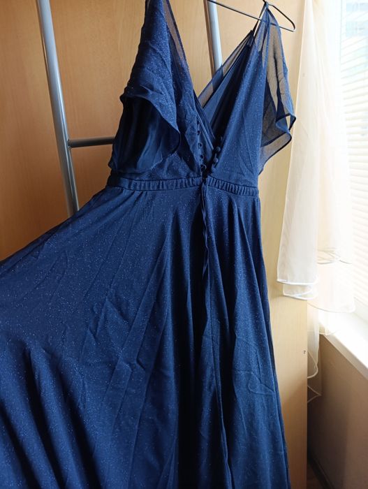 Официална бална рокля в С размер