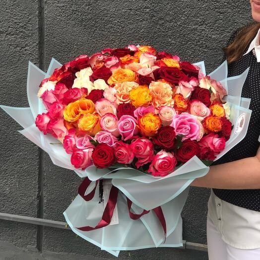 Цветы Алматы розы 25, 51,101,