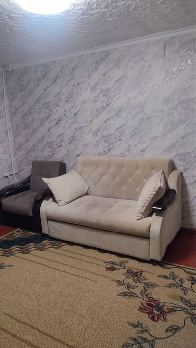 Сдаётся   1 ком квартира на танковой училище