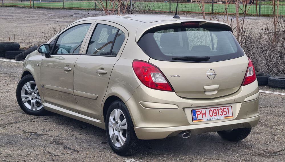 Opel Corsa D - OPC 2008 * 1.2 Benzină * Automată * Navi * Sc+Vol Înc