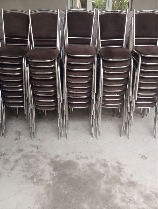 Стул  сотилади холати йахши