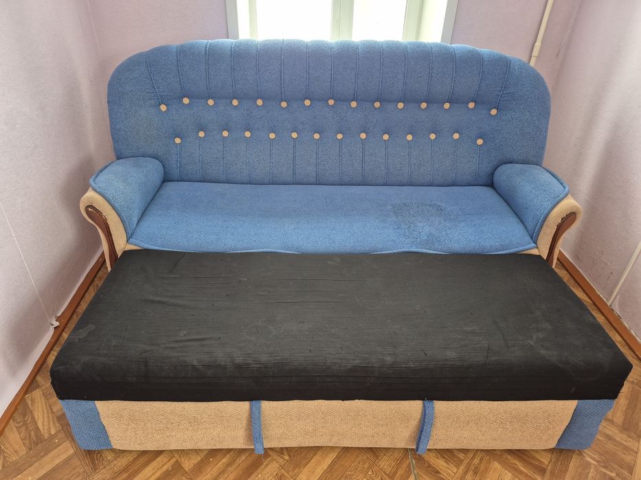 Диван для гостиной