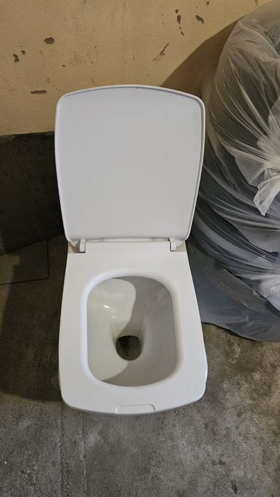 Продам унитаз б/у