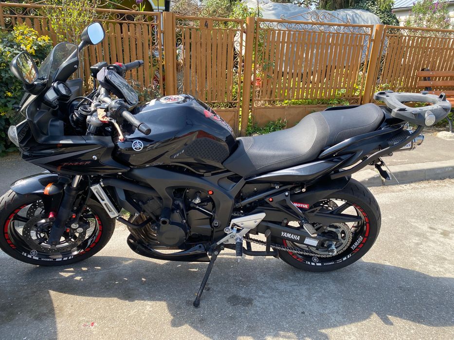 Vând motor Yamaha fz 6