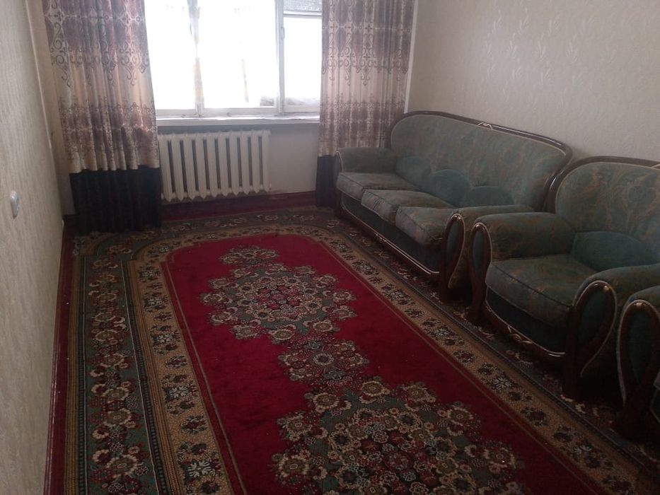 Продается 3мк 13 дом.