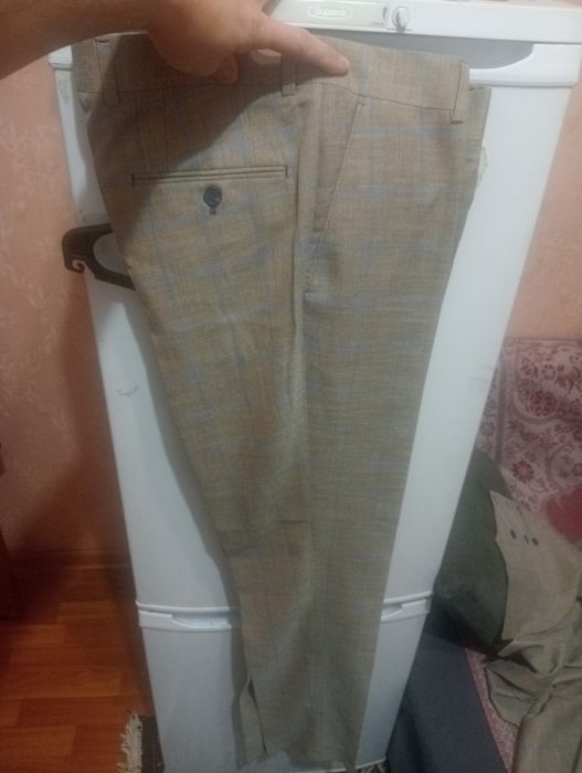 Продам Костюм тройка