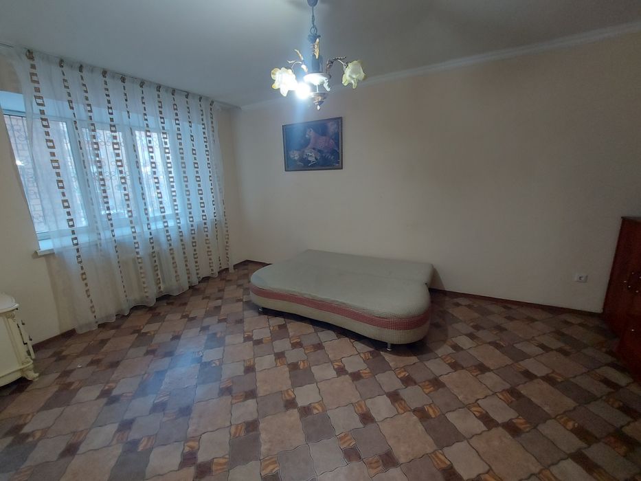 Сдаётся 3комн в районе 7 поликлиники