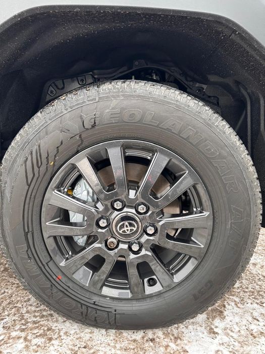 Шины с дисками на Тойота ЛандКрузер Прадо250