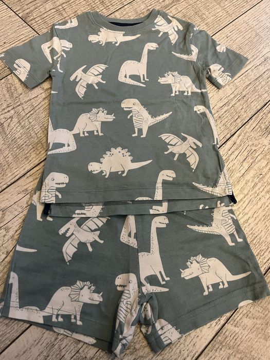 Set 3 Pijamale NEXT noi cu etichete pentru 18-24 luni