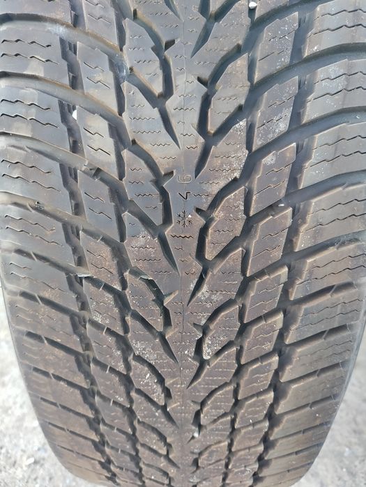 ГУМИ С ДЖАНТИ 5X114.3 16 Nokian 215/70/16 зимни 2023г.Хюндай,Тойота...