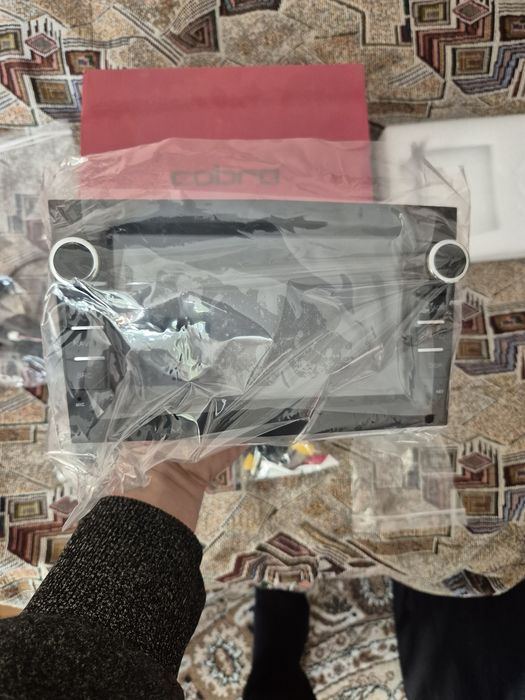 Продавам навигация за Опел