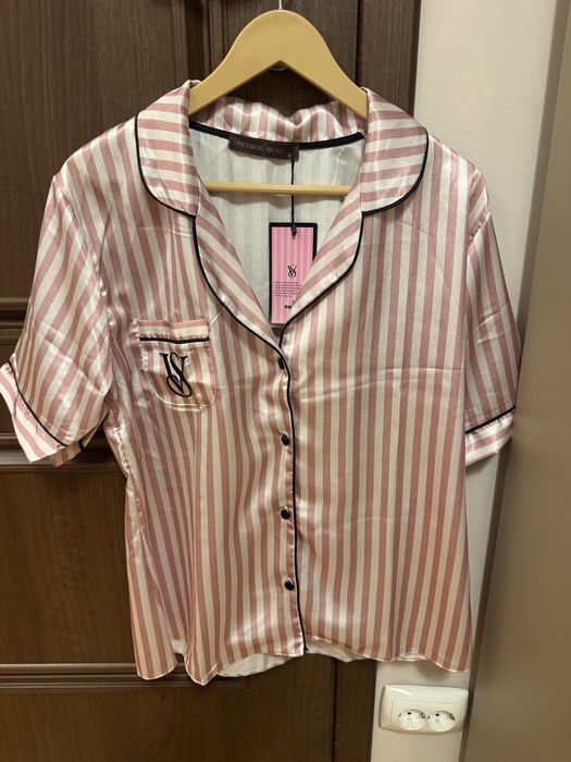 Pijama scurta din satin