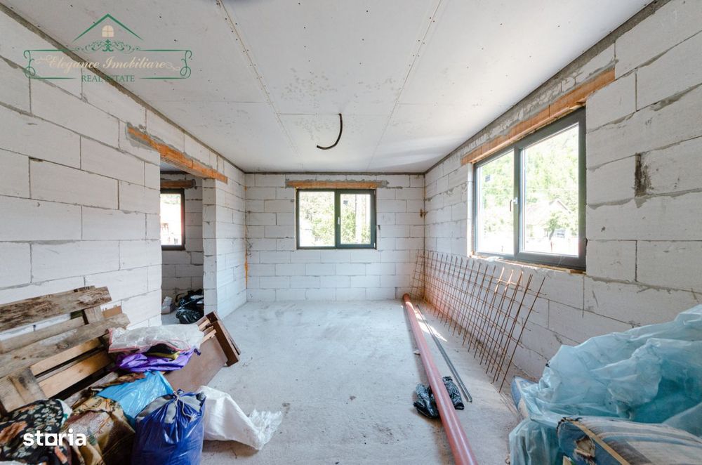 Casa Noua „la Rosu” cu Teren Generos – Șoimos, Arad