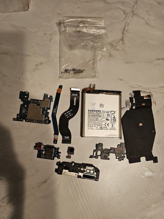 Piese Samsung Galaxy S22 plus