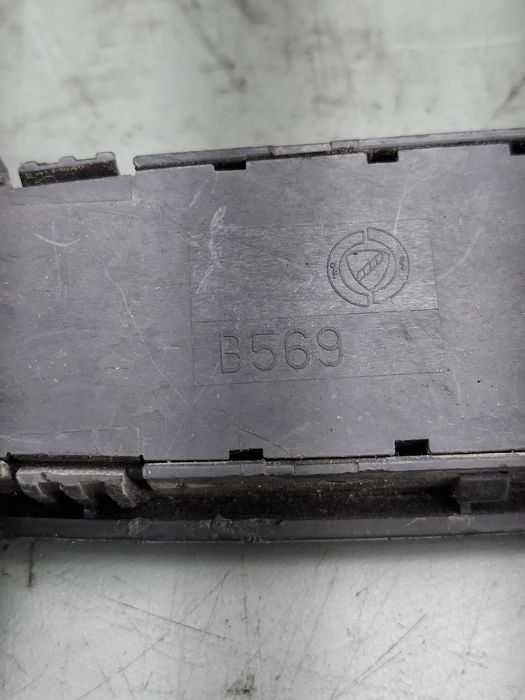 Butoane geam sofer B569 Fiat Stilo 2004 1.9 TD MT