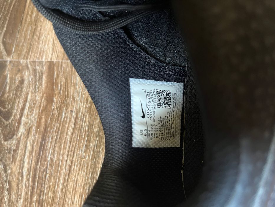 Маратонки Nike court royale prem