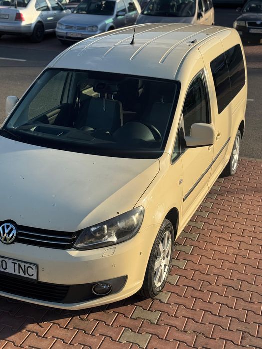 Volkswagen Caddy maxi (7locuri)2015