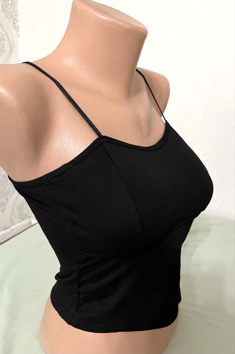 майка, топ, топик  в наличии есть