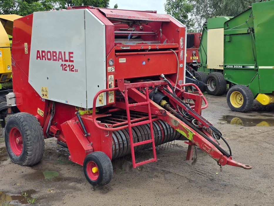 Пресс подборщик AROBALE 1212S