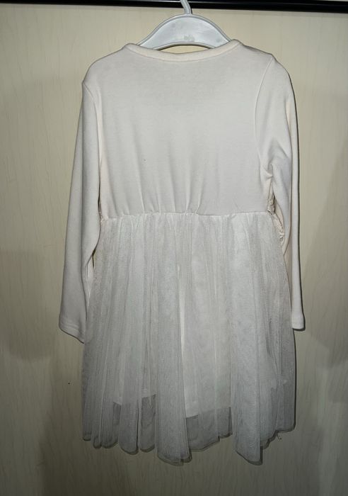 Платье нарядное