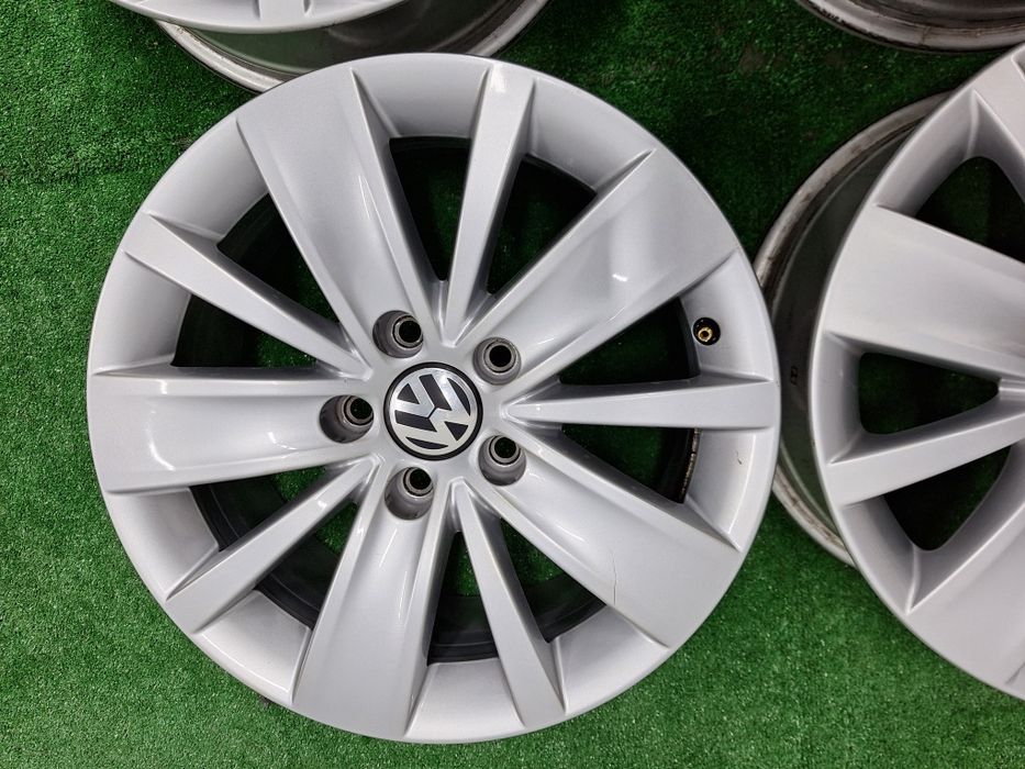 Фолскваген-16цола-5/112-ЕТ-33:Ж-6,5-оригинални