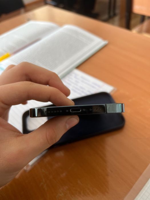 Айфон 12про макс