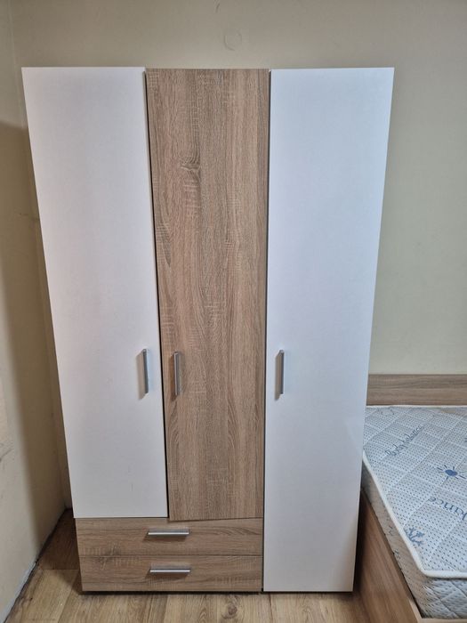 Мебели обзавеждане за стая