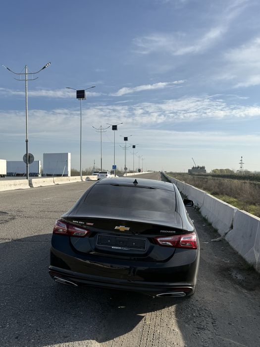 Chevrolet Malibu primer