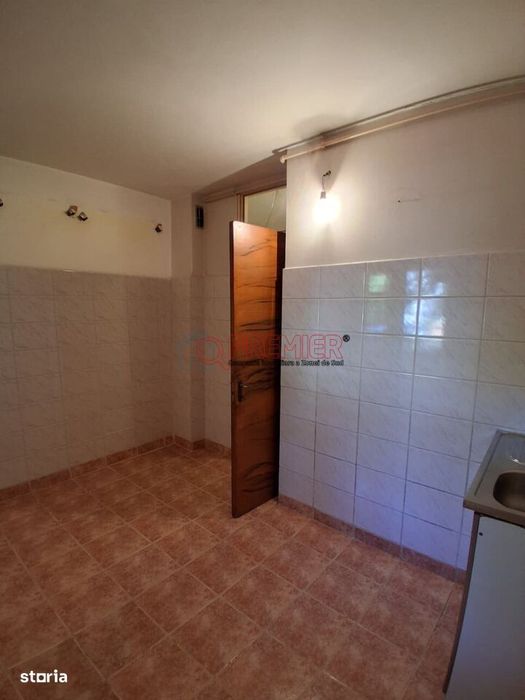 Berceni - Aparatorii Patriei - 3 camere decomandat