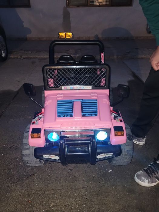 Mașinuța de vânzare