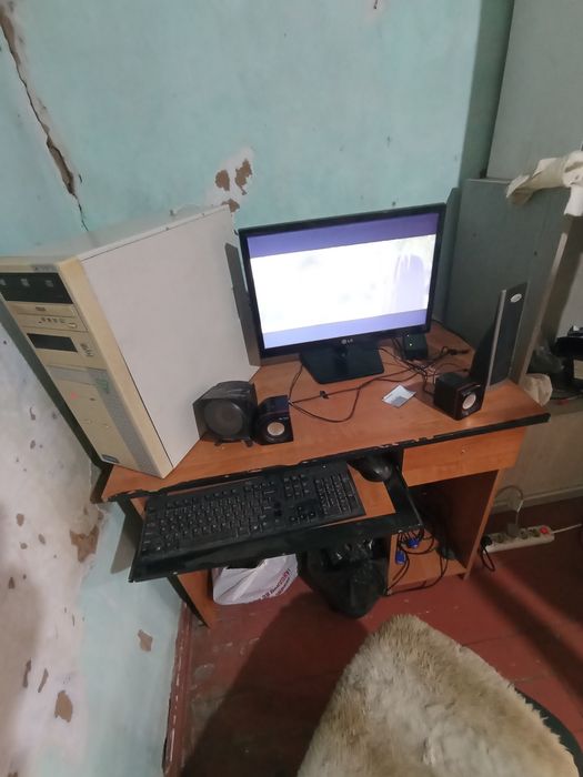 Срочно продам компьютер или обменяю на телефон