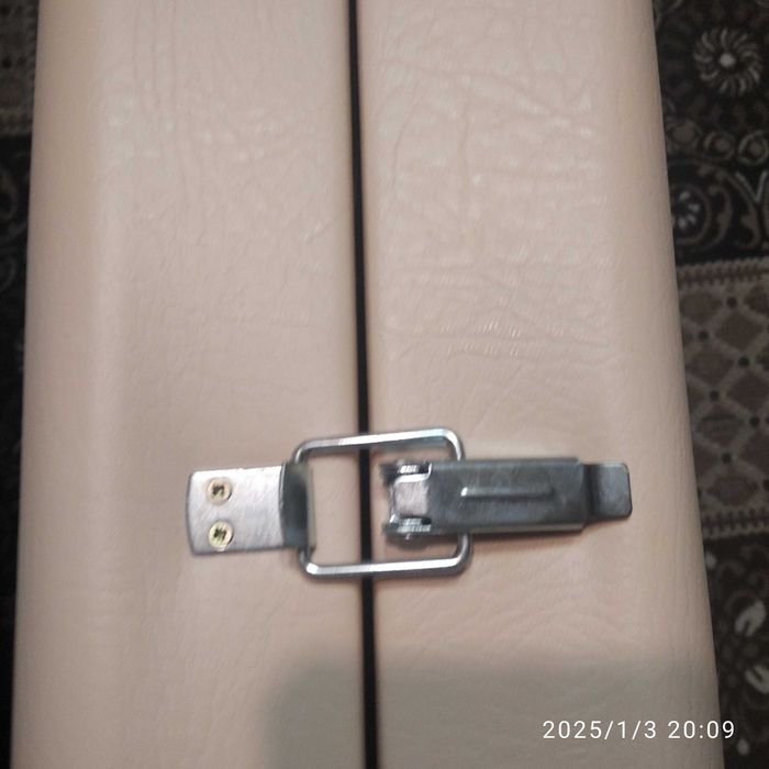 Продам кушетку для массажа