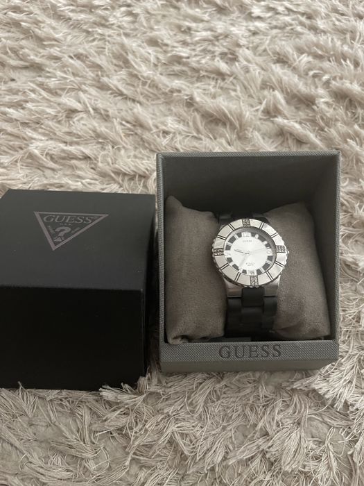 Ceas de mana casual Guess