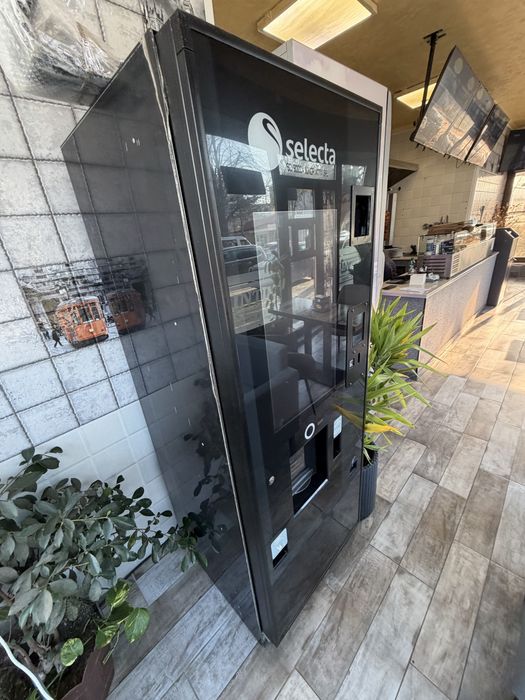 Expresor automat cafea  Rheavendors Touch nefolosit