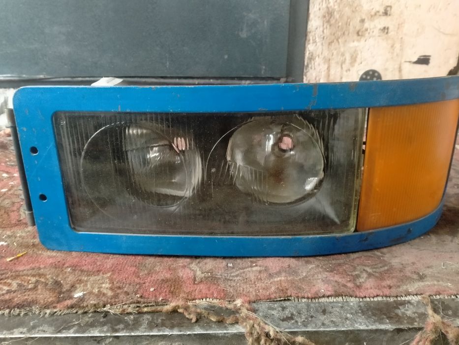 Фара на авто MAN