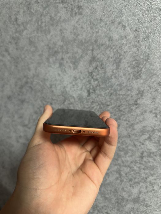 Продам iPhone 17 Pro 256ГБ 100% АКБ есим