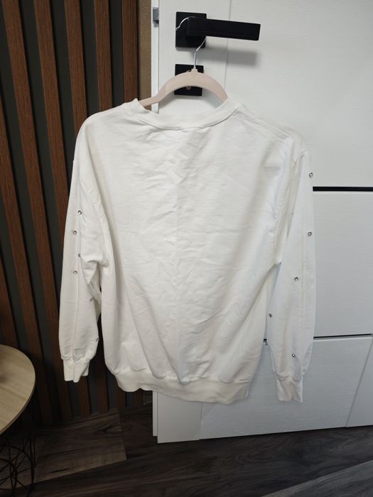 Ефектна блуза с камъни