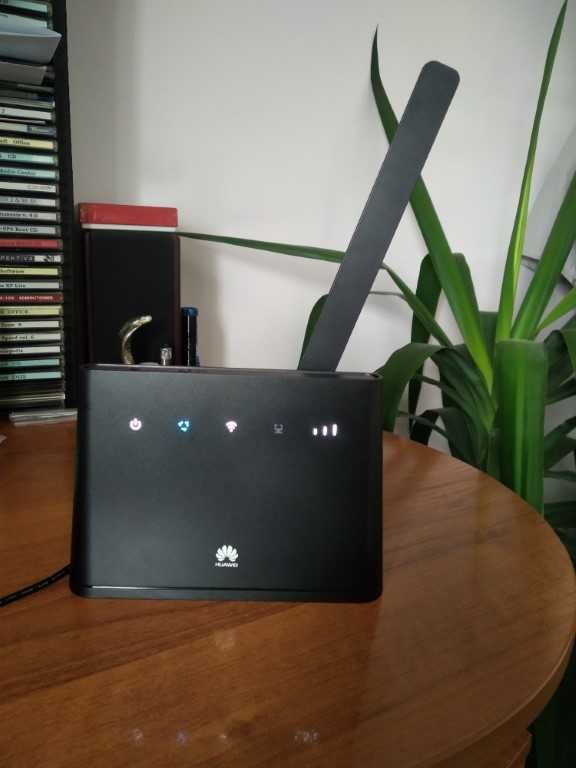 4G рутер Huawei за СИМ карти на А1(Mtel) гр. Видин Център • OLX.bg