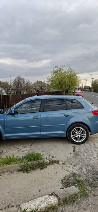 AUDI A3 Sportback 2010 — imagine 2
